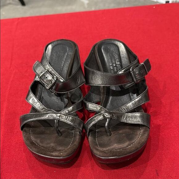 Donald J. Pliner Black Slide Sandals with Crisscross Straps - Picture 1 of 4